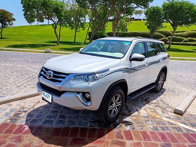 fortuner (6) Medium